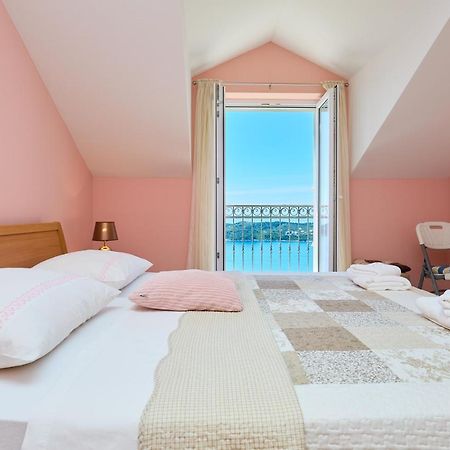 Helton Seaview Apartments オラサック エクステリア 写真