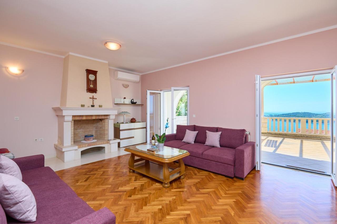 Helton Seaview Apartments オラサック エクステリア 写真