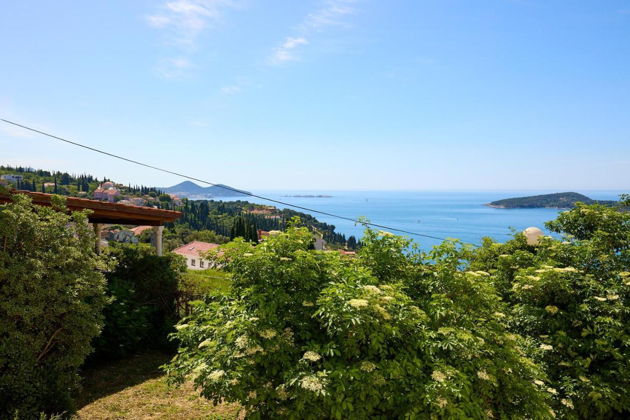 Helton Seaview Apartments オラサック エクステリア 写真