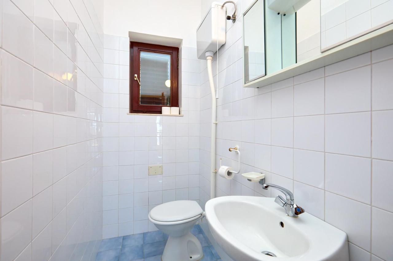 Helton Seaview Apartments オラサック エクステリア 写真